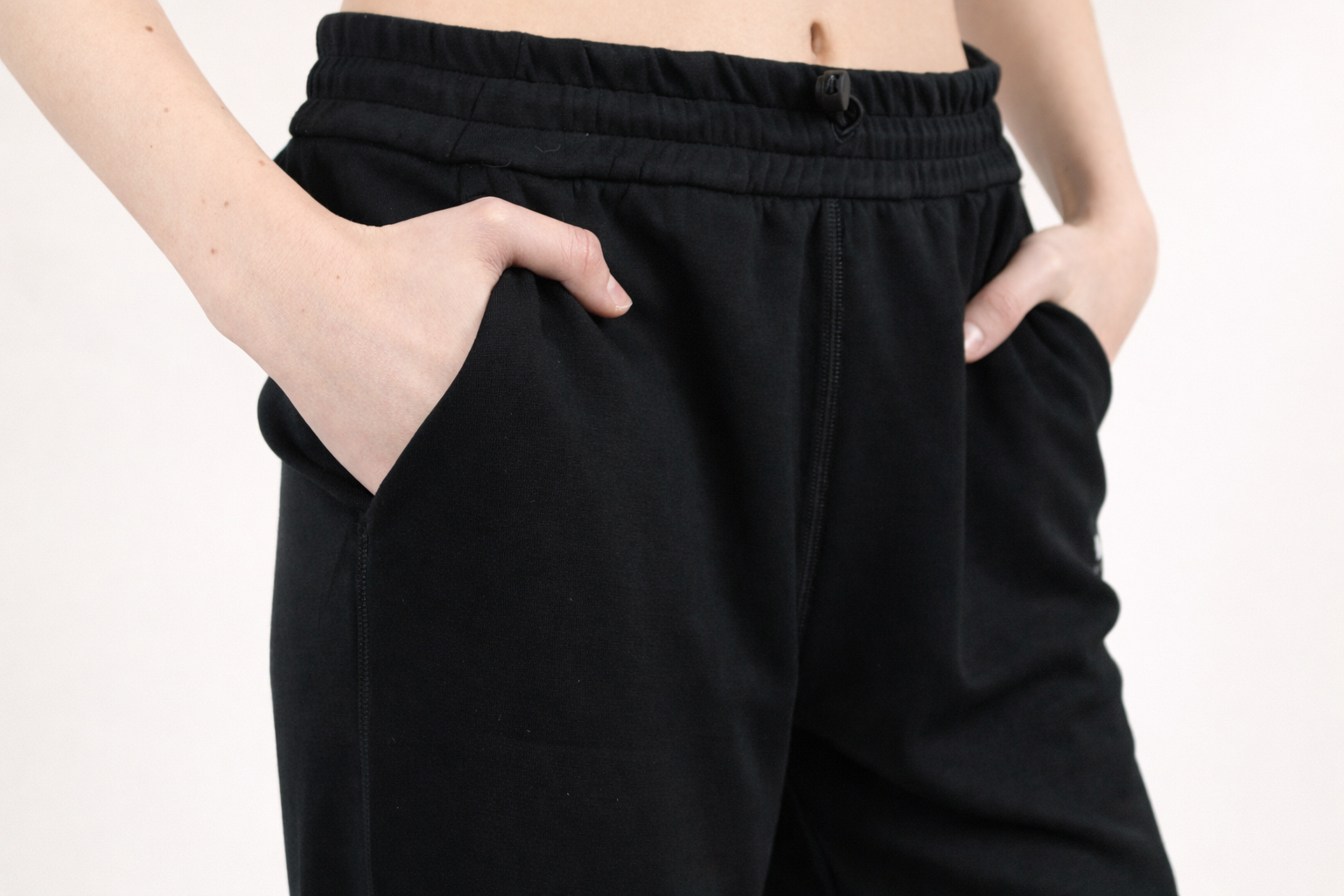 Essential Comfort Pantaloni